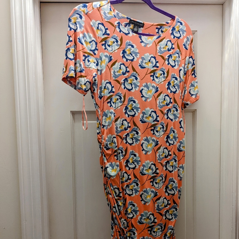 A Pea in the Pod Coral Floral Side Ruched Maternity Dress